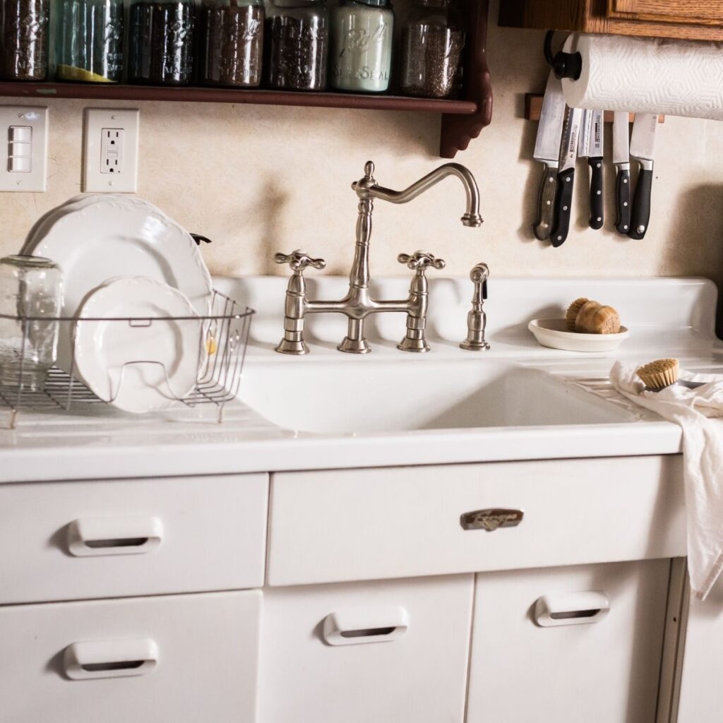 vintage farmhouse sink with drainboard