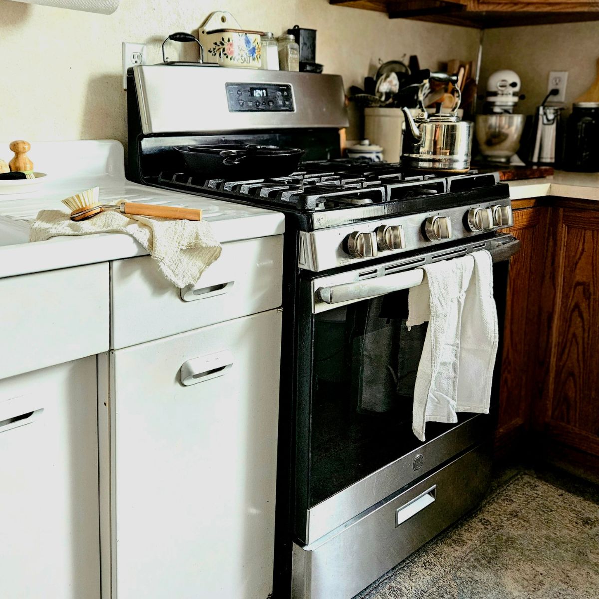 How to Clean Stainless Steel Appliances & Smudge-Free