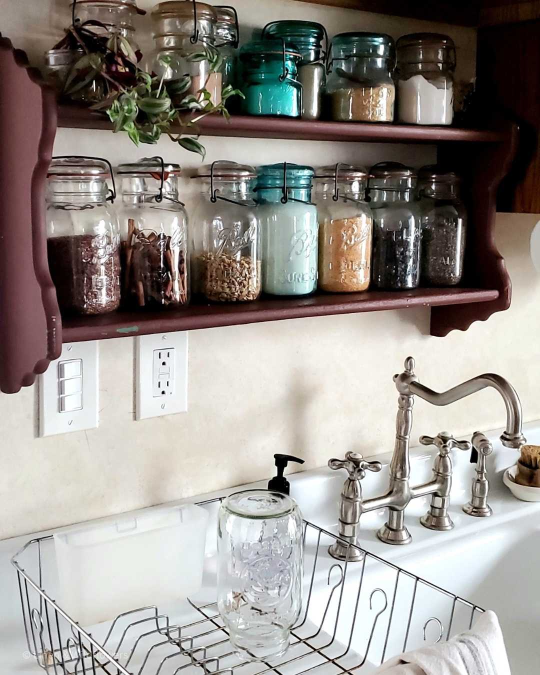 44 Top Kitchen Tips & Tricks to Save You Time & Money · Linen & Wildflowers